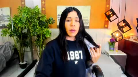 Sara Sofia online show from May 30, 10:52 pm