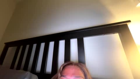 sashacoxxx online show from April 11, 7:45 am