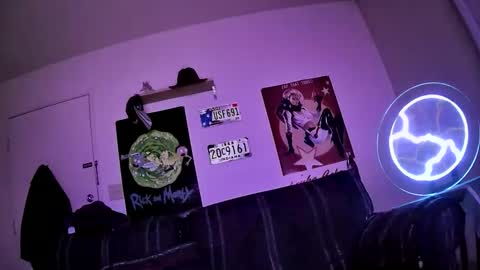 keyoni valentine online show from November 16, 1:59 am