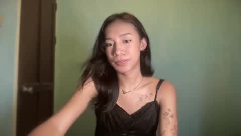 Scarlett online show from December 4, 4:55 pm