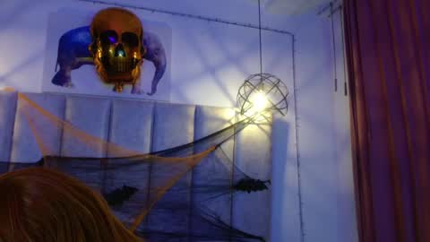 Scarlett online show from November 2, 4:32 am