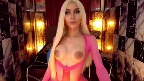 KATARINA LUST online show from March 8, 10:51 am