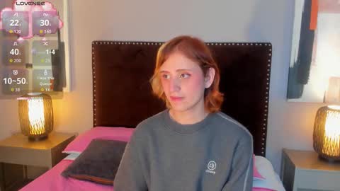 Seraphine star online show from March 25, 2:39 am