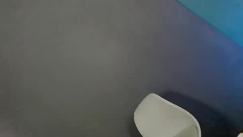 Britney Allen online show from September 22, 1:27 pm