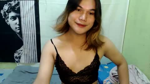 Erica 3 online show from November 18, 5:40 am