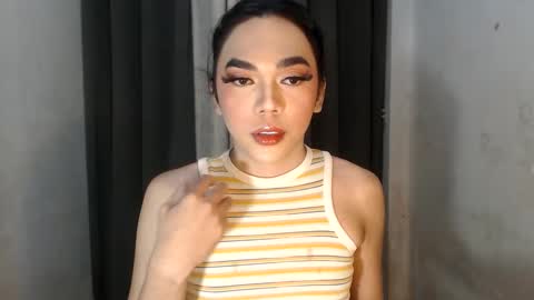 TYRA 3 online show from March 9, 10:30 pm