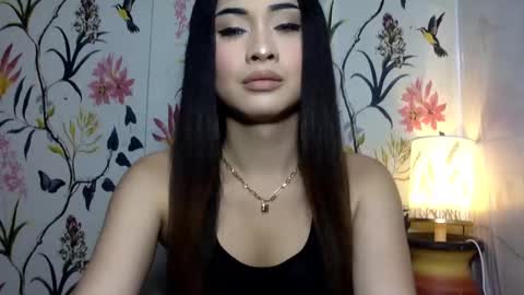 Snapshot of sexygoddessjade chatting on October 12, 8:39 am miss jade so online show from October 12, 8:39 am