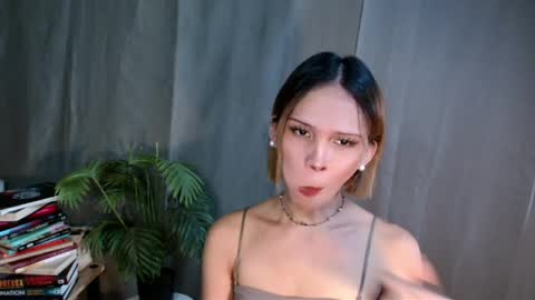 Lana But you can spell it backwards online show from April 8, 6:04 am