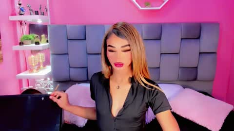 shiirleysweet online show from December 11, 3:47 pm