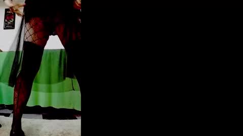 Silky Long Legs online show from November 20, 10:54 pm