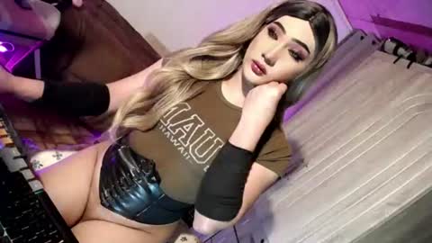 Nathalie online show from July 7, 7:23 am
