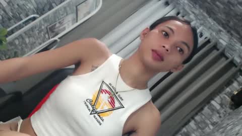 Snapshot of sluttychie chatting on February 21, 2:28 am CHIE CHIE online show from February 21, 2:28 am