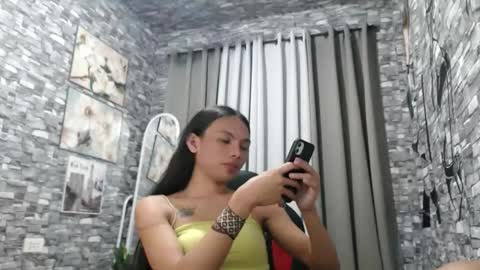 Snapshot of sluttychie chatting on October 31, 4:49 pm CHIE CHIE online show from October 31, 4:49 pm