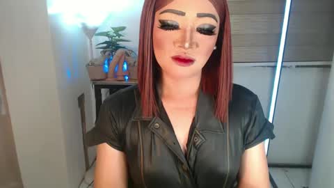 Snapshot of smokeprincess chatting on February 12, 1:06 pm Amanda online show from February 12, 1:06 pm