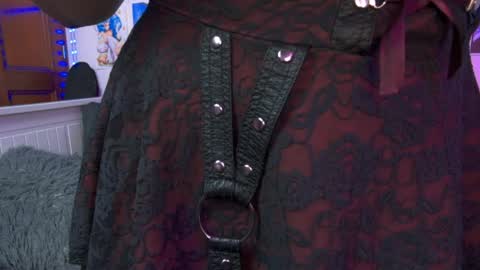 Snow and Bubble online show from March 30, 6:31 pm