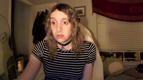 Lilytea online show from November 10, 8:48 am