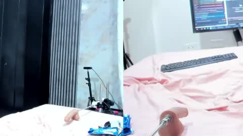 sofi_boll25 online show from July 20, 3:43 am