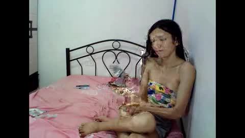 Snapshot of sophialaurel chatting on October 12, 4:53 pm sophialaurel online show from October 12, 4:53 pm