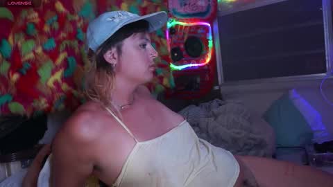 derpy derpington online show from February 9, 4:30 am