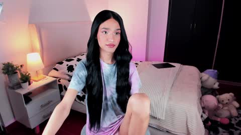 Snapshot of sophiecornett chatting on February 7, 1:58 am    online show from February 7, 1:58 am