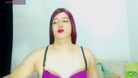 sophiehillsxo online show from June 14, 2:24 am