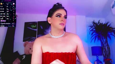 Sophie Sweet online show from November 20, 2:28 pm