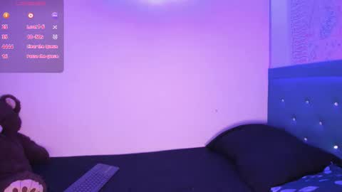  S T A R  online show from December 19, 1:33 am