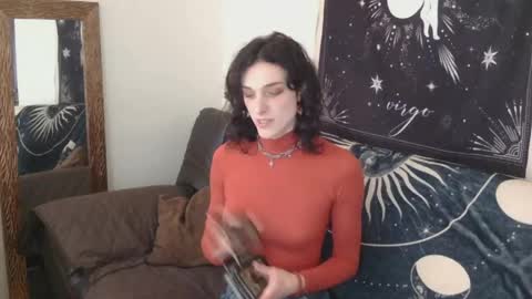 Evan online show from April 20, 7:37 pm