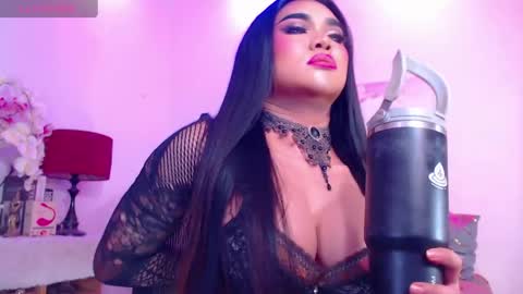 CALL ME STELLA online show from March 11, 9:24 am