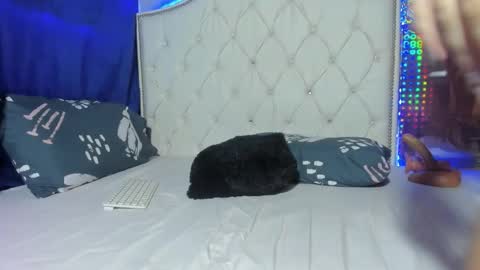 Anny online show from October 8, 12:23 am