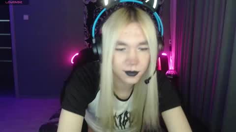 Steve online show from February 10, 5:53 pm