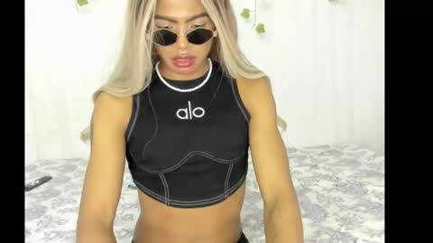 stripxxxie_nigth online show from March 16, 5:44 am