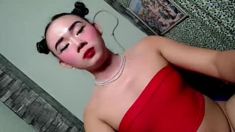 stunning_andrea69 online show from June 2, 5:36 pm