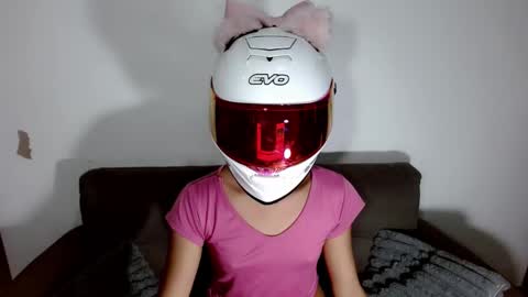 sugar_plum18 online show from January 9, 12:41 pm