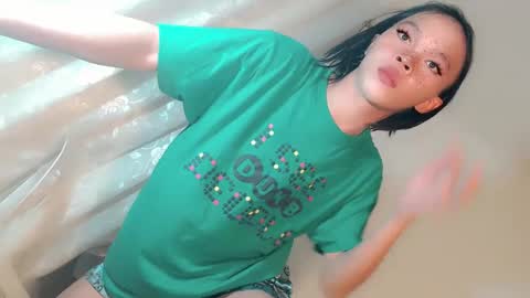 Snapshot of sugarxbaby_ chatting on January 7, 12:16 pm LoveSugar online show from January 7, 12:16 pm