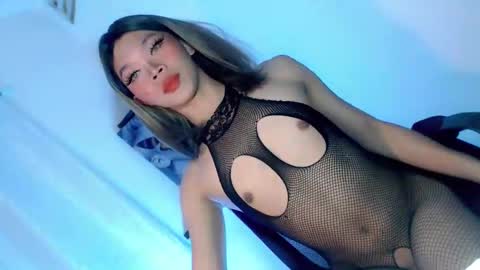 Snapshot of sugarxbaby_ chatting on February 4, 7:29 am LoveSugar online show from February 4, 7:29 am
