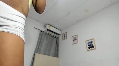 sweet_angelicaxxx online show from September 18, 9:58 am