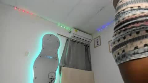 sweet_angelicaxxx online show from October 16, 9:09 am