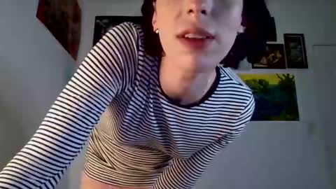 sweet_harvey online show from May 5, 12:38 am