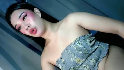 sweet_katrina69 online show from December 19, 12:32 pm