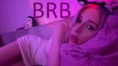 sweet_mol1y online show from December 19, 8:36 pm