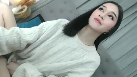 sweet_tatiana28 online show from April 11, 3:15 pm