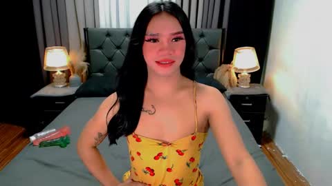 bea takashi  online show from June 3, 2:33 pm