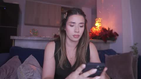 Camila online show from November 27, 10:33 pm