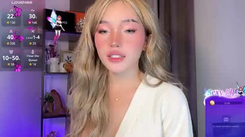 Candy online show from January 13, 7:33 pm