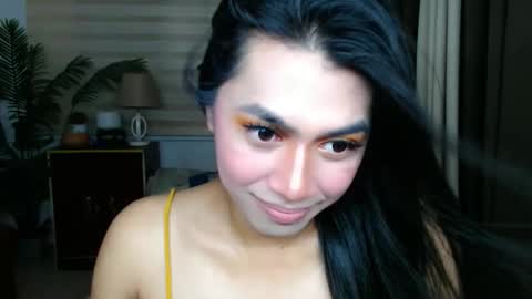 Aki online show from May 21, 8:10 am