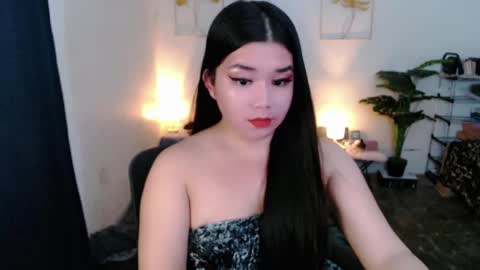 May online show from November 21, 2:45 am