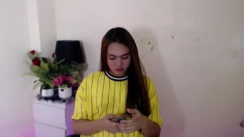 SWEET KEYA online show from February 26, 7:02 am