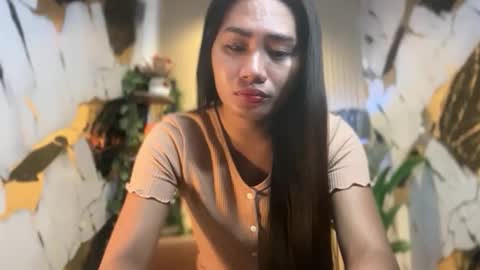   online show from November 2, 11:25 pm