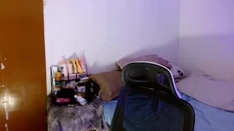 Lilly online show from October 19, 5:44 am